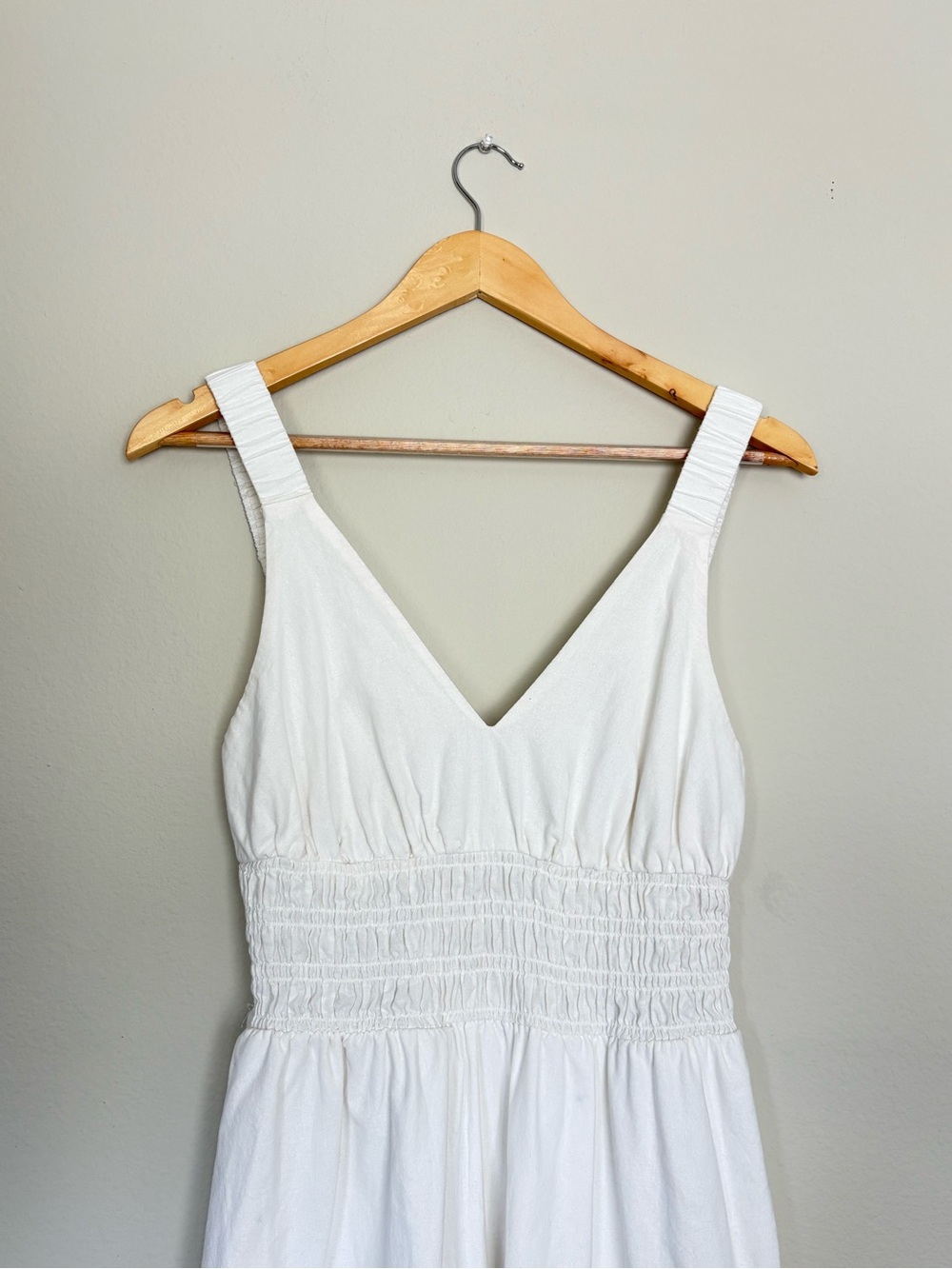 100% cotton White V-Neck Smocked Waist Maxi Dress - Picture 2 of 6